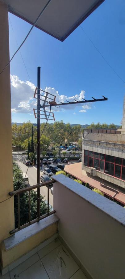 Siar Apartment Tirana Esterno foto